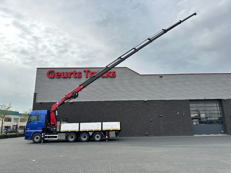 MAN TGX 33.560 8X4 TRIDEM + HMF 4020-K8 KRAAN/KRAN/CRANE/GRUA - Crane truck: picture 3 MAN TGX 33.560 8X4 TRIDEM + HMF 4020-K8 KRAAN/KRAN/CRANE/GRUA - Crane truck: picture 3