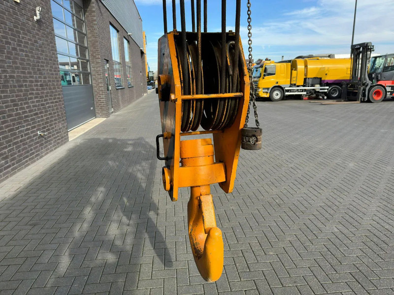 Rough terrain crane Tadano GR-700E-1-00211 + JIB ROUGH TERRAIN CRANE/RT CRANE: picture 11