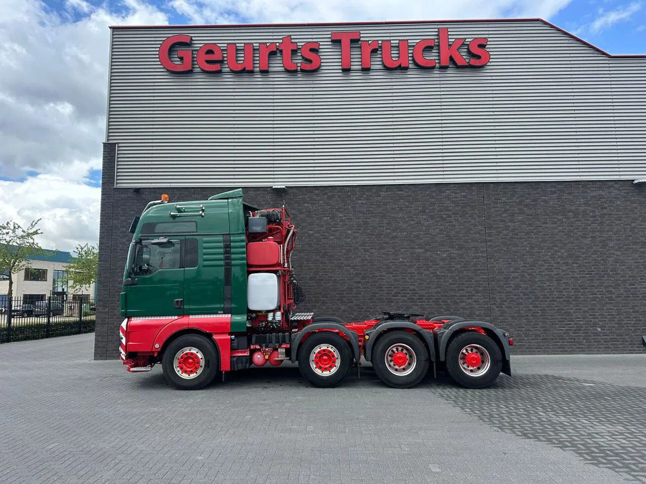 MAN TGX 41.640 8X4/4 BBS HEAVY DUTY TRACTOR 500 TONS - Tractor unit: picture 1 MAN TGX 41.640 8X4/4 BBS HEAVY DUTY TRACTOR 500 TONS - Tractor unit: picture 1