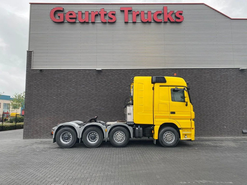 Mercedes-Benz Actros 4165 V8 8X4 SLT TITAN HEAVY DUTY TRACTOR / SCHWERLAST SATTELZUGMASCHINE 250 TON - Tractor unit: picture 4 Mercedes-Benz Actros 4165 V8 8X4 SLT TITAN HEAVY DUTY TRACTOR / SCHWERLAST SATTELZUGMASCHINE 250 TON - Tractor unit: picture 4