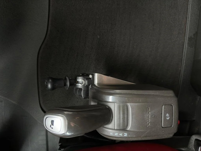 Tractor unit Volvo FH 460 6X4 TREKKER/TRACTOR/SZM EURO 6 HYDRAULIC: picture 20 Tractor unit Volvo FH 460 6X4 TREKKER/TRACTOR/SZM EURO 6 HYDRAULIC: picture 20