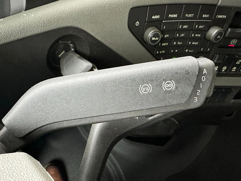 Tractor unit Volvo FH 460 6X4 TREKKER/TRACTOR/SZM EURO 6 HYDRAULIC: picture 18 Tractor unit Volvo FH 460 6X4 TREKKER/TRACTOR/SZM EURO 6 HYDRAULIC: picture 18