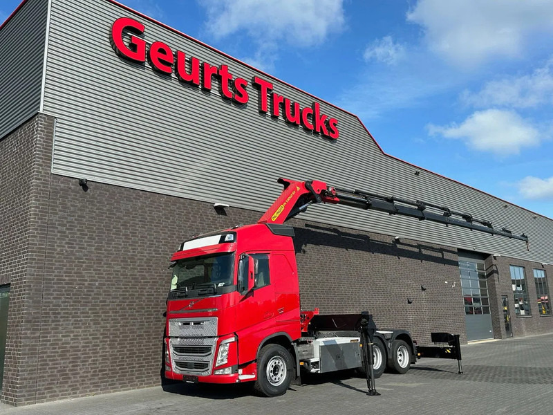 Volvo FH 500 6X2 TREKKER / SATTELZUG/TRACTOR UNIT/ CAMION MET PALFINGER PK53002 SH KRAAN / KRAN / CRANE / GRUA - Tractor unit: picture 2 Volvo FH 500 6X2 TREKKER / SATTELZUG/TRACTOR UNIT/ CAMION MET PALFINGER PK53002 SH KRAAN / KRAN / CRANE / GRUA - Tractor unit: picture 2