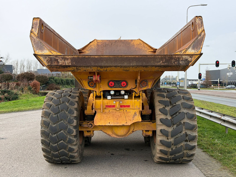 BELL B30E - Articulated dumper: picture 4 BELL B30E - Articulated dumper: picture 4