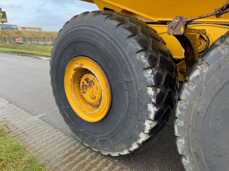 Articulated dumper BELL B40E 6x6 - CE / Tail gate: picture 9