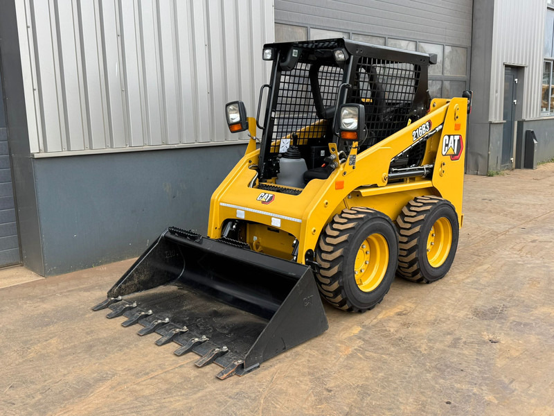 Caterpillar 216B3 - Wheel loader: picture 3 Caterpillar 216B3 - Wheel loader: picture 3