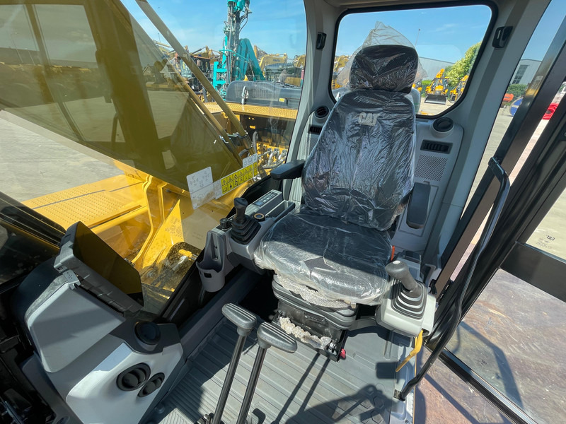 Leasing of Caterpillar 323D3 Caterpillar 323D3: picture 18