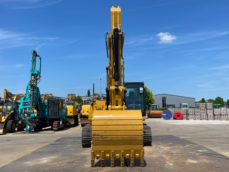 Caterpillar 323D3 - Excavator: picture 3 Caterpillar 323D3 - Excavator: picture 3