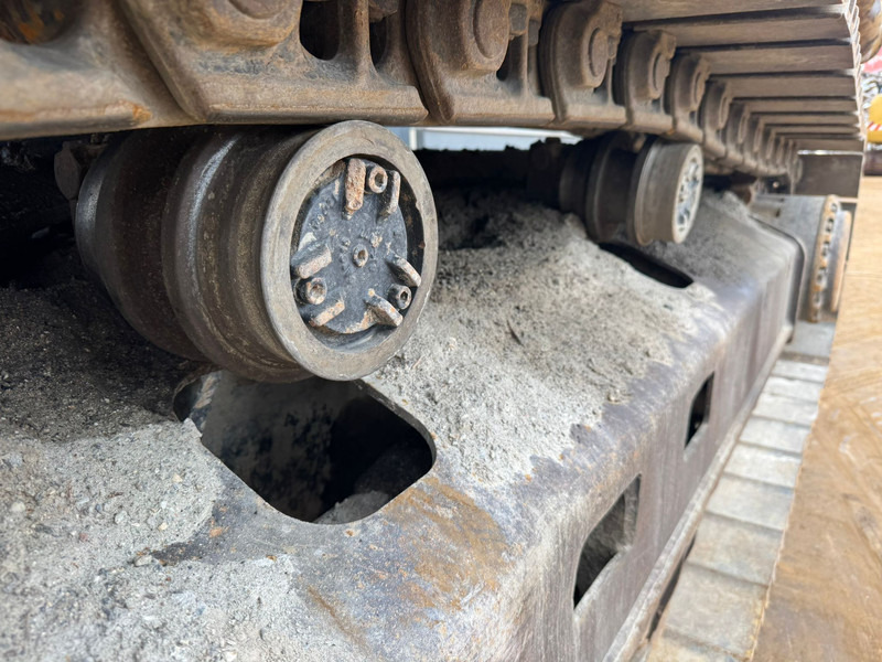 Crawler excavator Caterpillar 323E: picture 15