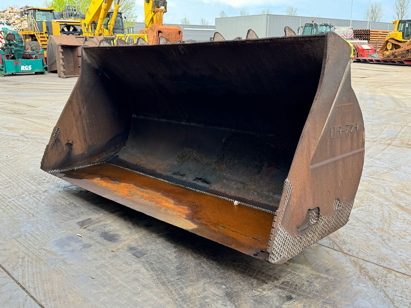 Caterpillar 980 - Bucket: picture 1 Caterpillar 980 - Bucket: picture 1