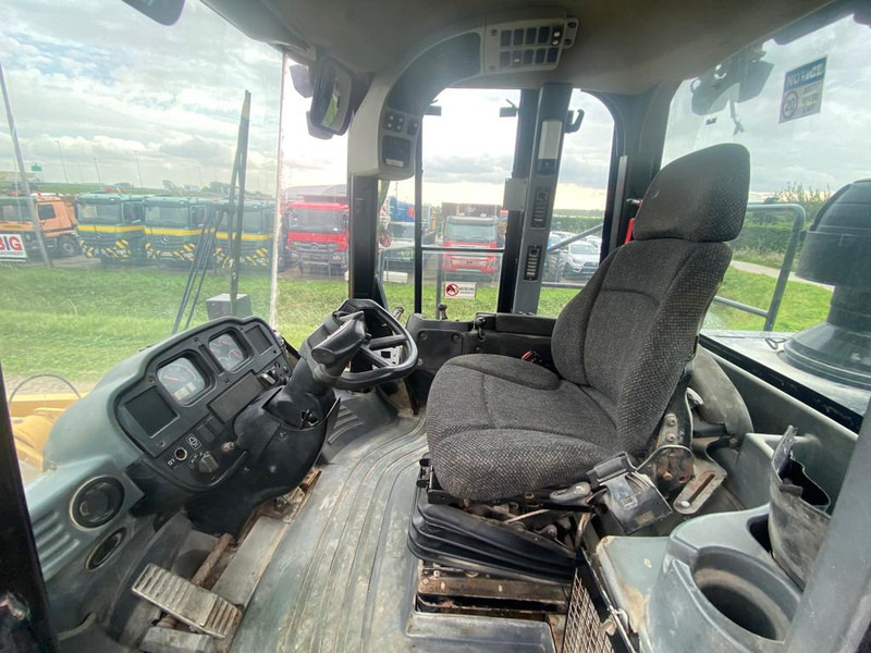 Wheel loader Caterpillar 980H Wheel Loader: picture 14