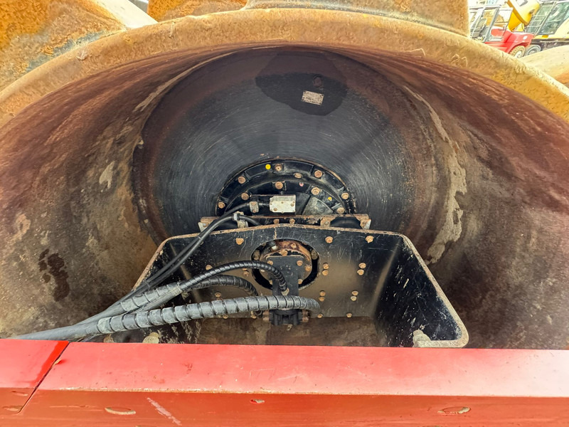 Roller Dynapac CA302PD (13.6t): picture 13 Roller Dynapac CA302PD (13.6t): picture 13