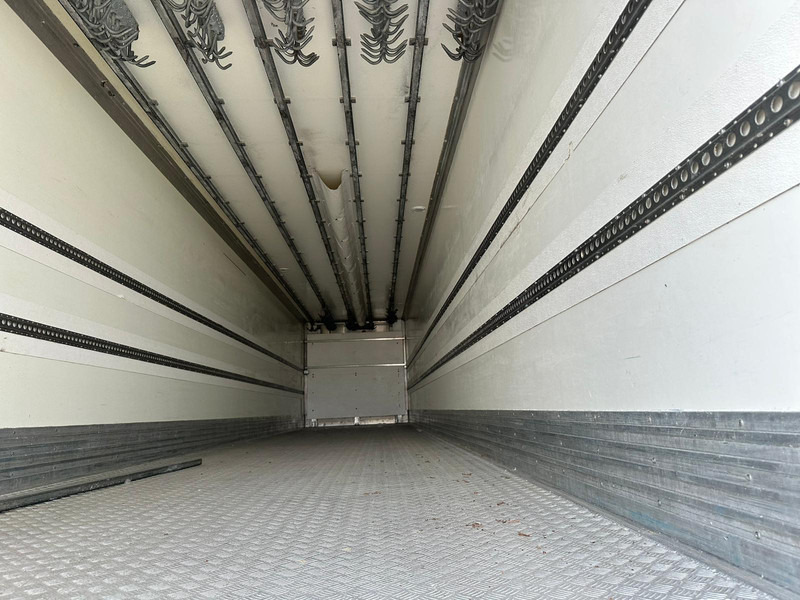 Refrigerator semi-trailer Gray and Adams Meat Hook Thermo King SLXE 400: picture 12