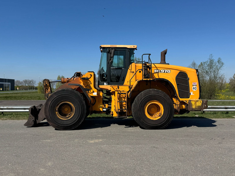 Hyundai HL970 - Wheel loader: picture 1 Hyundai HL970 - Wheel loader: picture 1