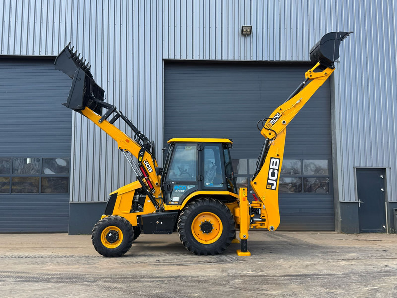 JCB 3DX 4x4 4-1 Bucket, Hammerlines - Backhoe loader: picture 1 JCB 3DX 4x4 4-1 Bucket, Hammerlines - Backhoe loader: picture 1