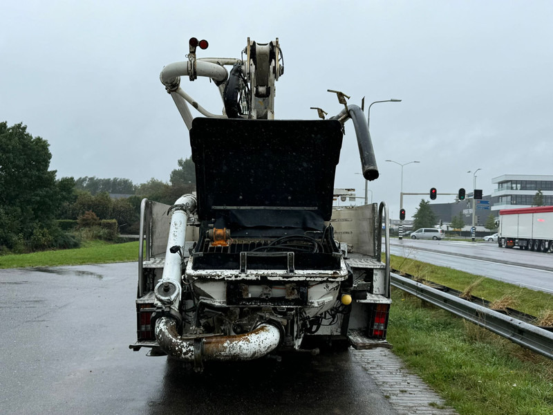 MAN TGA 26.360 6x4 with Putzmeister BSF24-4.16 24m Concrete Pump - Concrete pump truck: picture 4 MAN TGA 26.360 6x4 with Putzmeister BSF24-4.16 24m Concrete Pump - Concrete pump truck: picture 4