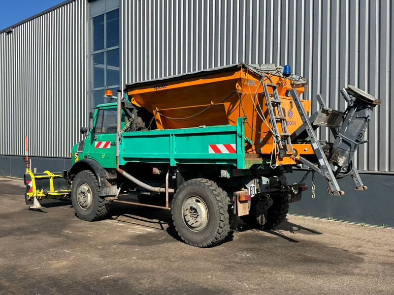MERCEDESBENZ Unimog U1700 - Road sweeper: picture 3 MERCEDESBENZ Unimog U1700 - Road sweeper: picture 3