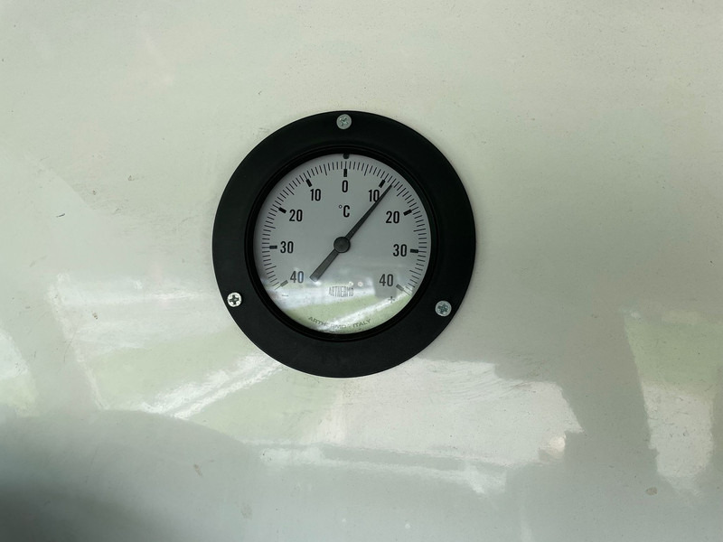 Refrigerator truck Renault MASTER 3T5 - Frigo: picture 20