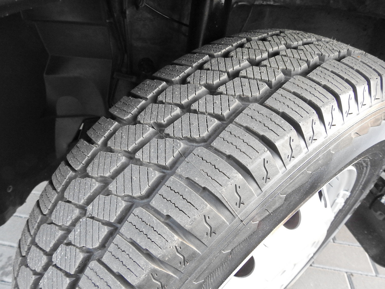 Curtain side van CITROEN JUMPER TARPAULIN 10 PALLETS CRUISE CONTROL AIR CONDITIONING LED LIGHTS PNEUMATICS 165HP: picture 21 Curtain side van CITROEN JUMPER TARPAULIN 10 PALLETS CRUISE CONTROL AIR CONDITIONING LED LIGHTS PNEUMATICS 165HP: picture 21