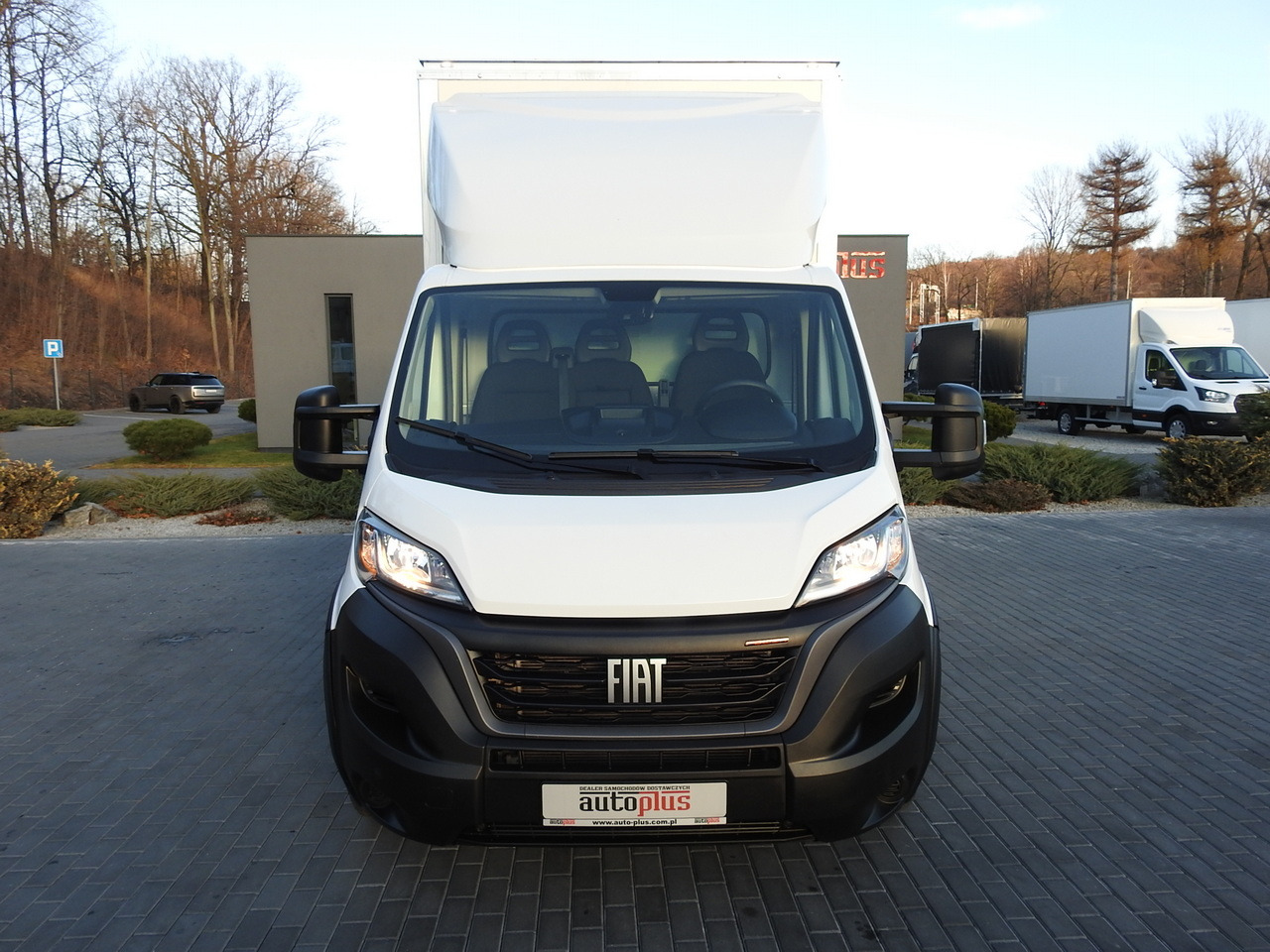 FIAT DUCATO BOX LIFT 8 PALLETS CRUISE CONTROL AIR CONDITIONING 180HP - Box van: picture 5 FIAT DUCATO BOX LIFT 8 PALLETS CRUISE CONTROL AIR CONDITIONING 180HP - Box van: picture 5