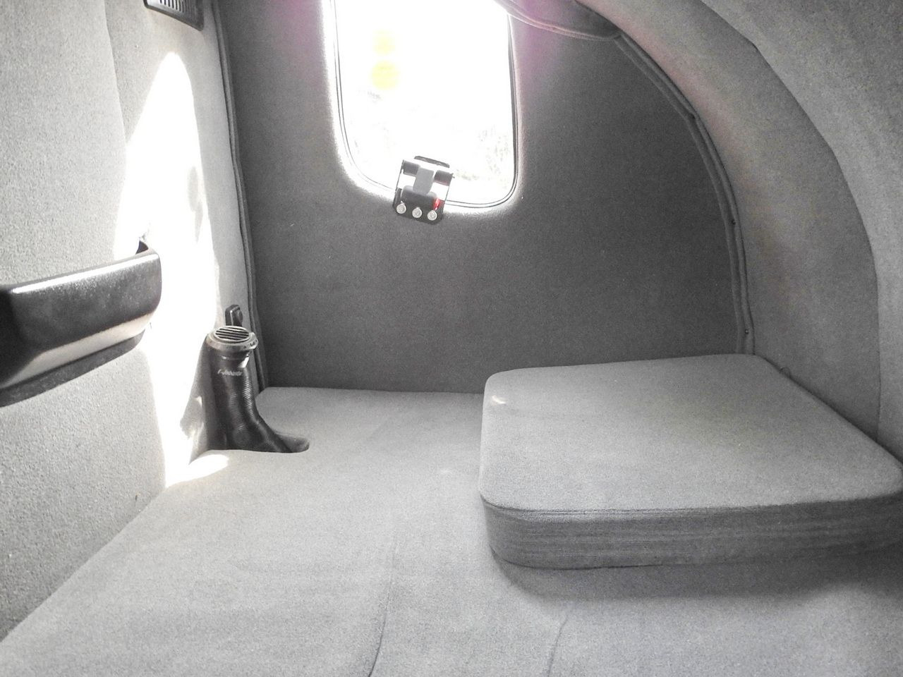 Curtain side van IVECO DAILY 35S18 TARPAULIN 10 PALLETS WEBASTO CRUISE CONTROL LED LIGHTS AIR CONDITIONING  180HP: picture 44