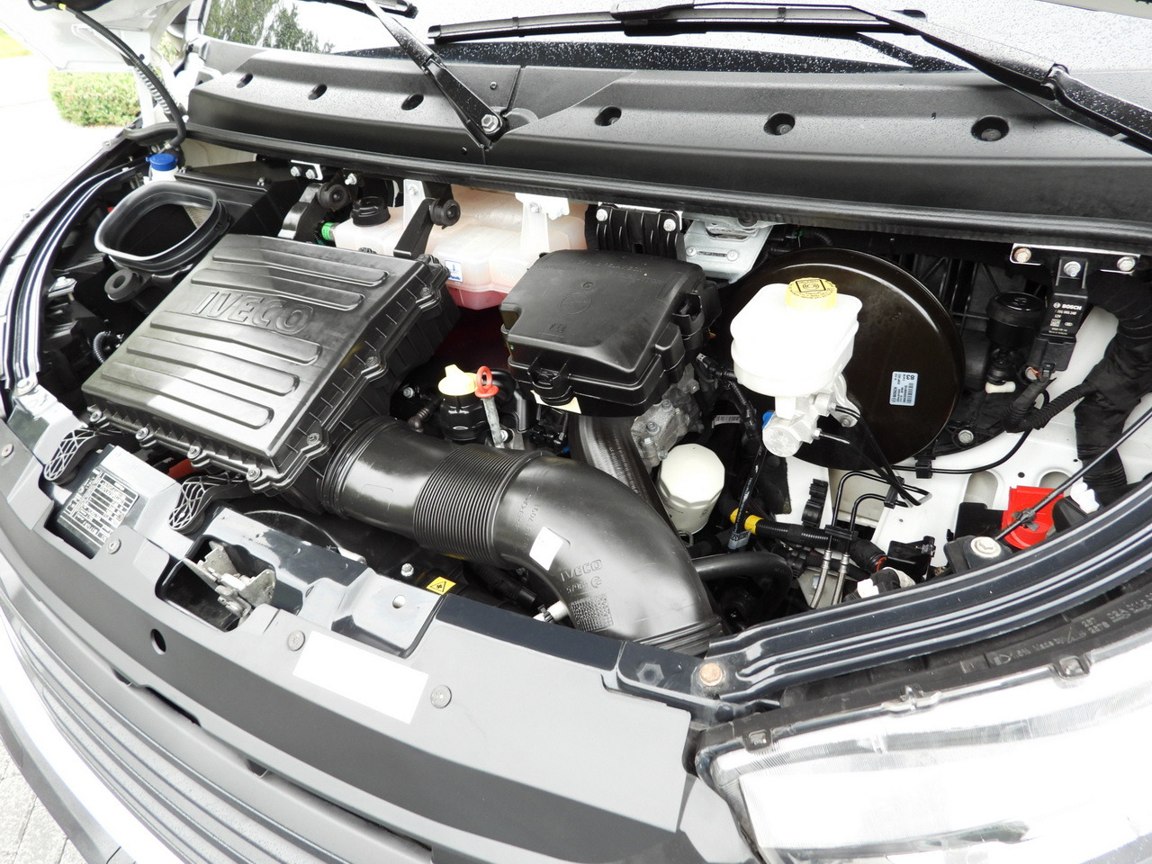 Curtain side van IVECO DAILY 35S18 TARPAULIN LIFT 8 PALLETS WEBASTO CRUISE CONTROL LED LIGHTS AIR CONDITIONING  180HP: picture 30