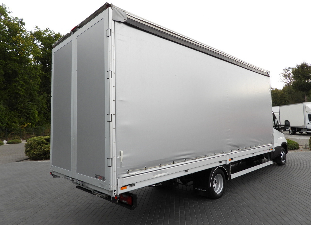 IVECO DAILY 50C15 TARPAULIN 12 PALLETS CRUISE CONTROL TWIN WHEELS AIR CONDITIONING 150HP - Curtain side van: picture 3 IVECO DAILY 50C15 TARPAULIN 12 PALLETS CRUISE CONTROL TWIN WHEELS AIR CONDITIONING 150HP - Curtain side van: picture 3