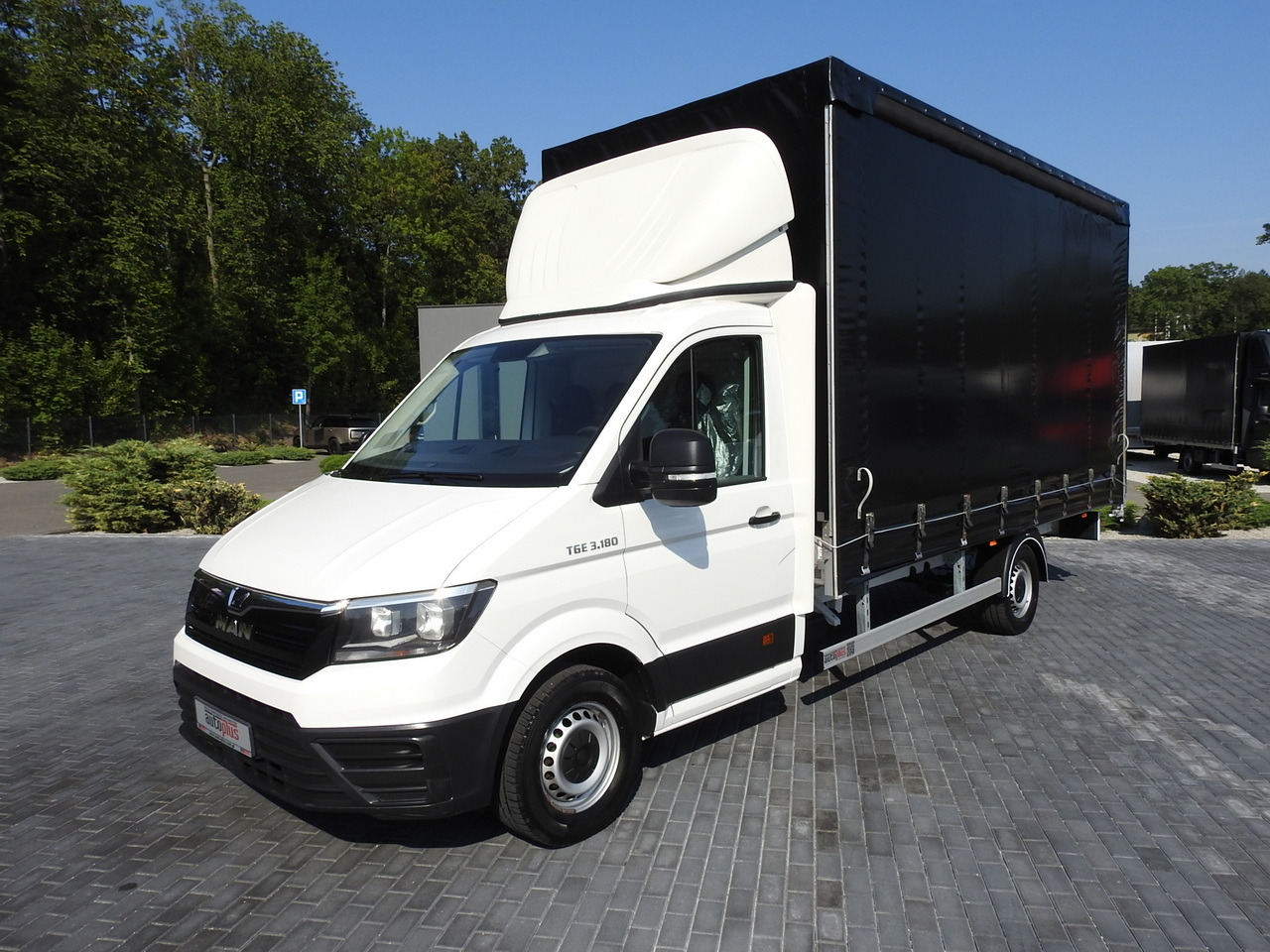 Curtain side van MAN TGE TARPAULIN 10 PALLETS AIR CONDITIONING  180HP: picture 18