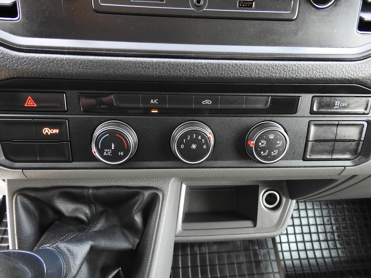 Curtain side van MAN TGE TARPAULIN 10 PALLETS AIR CONDITIONING  180HP: picture 39