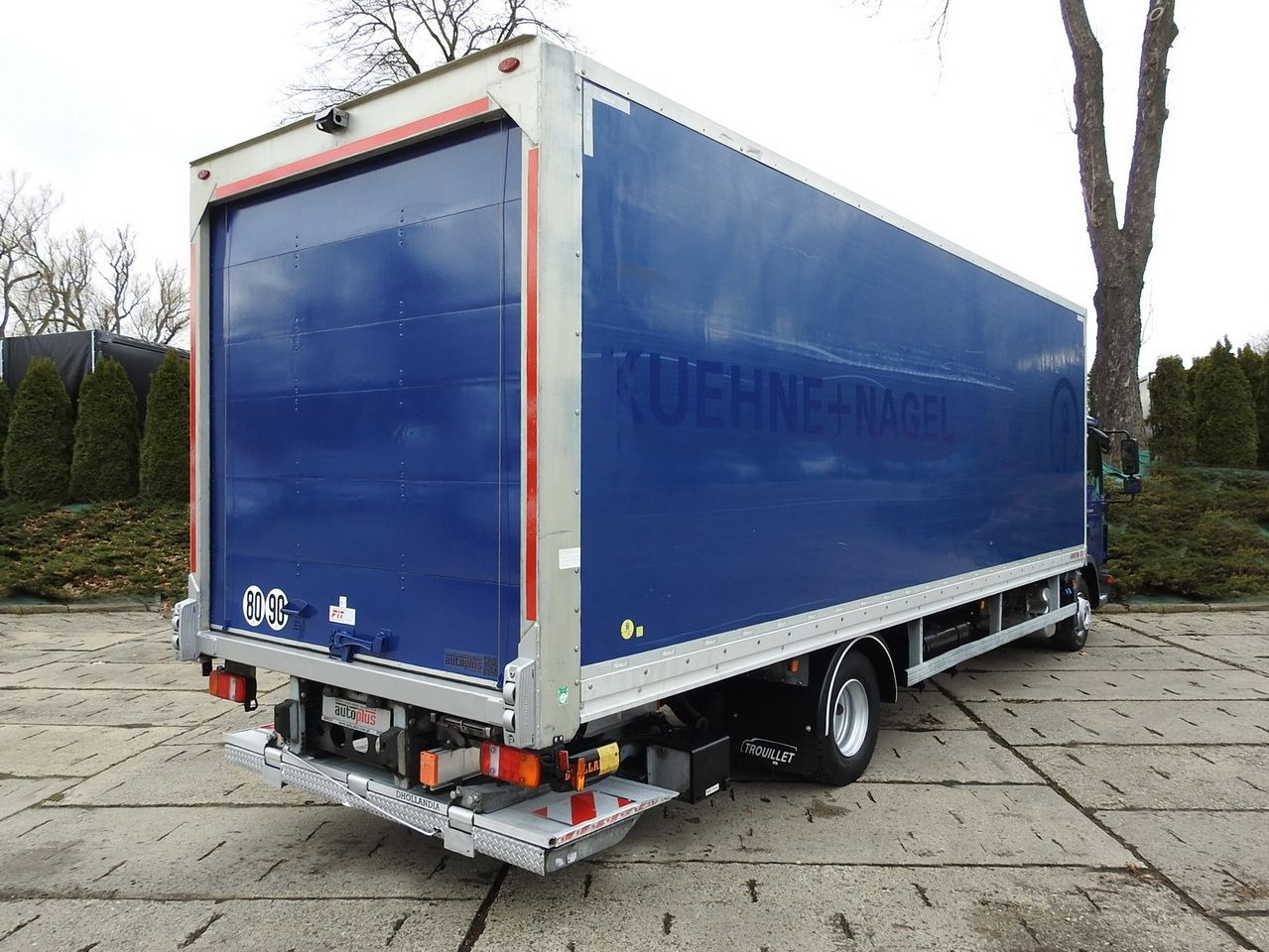 MAN TGL 12.220 BOX LIFT 18 PALLETS CRUISE CONTROLAIR CONDITIONING PNEUMATICS AUTOMATIC TWIN WHEELS 220HP - Box van: picture 3 MAN TGL 12.220 BOX LIFT 18 PALLETS CRUISE CONTROLAIR CONDITIONING PNEUMATICS AUTOMATIC TWIN WHEELS 220HP - Box van: picture 3