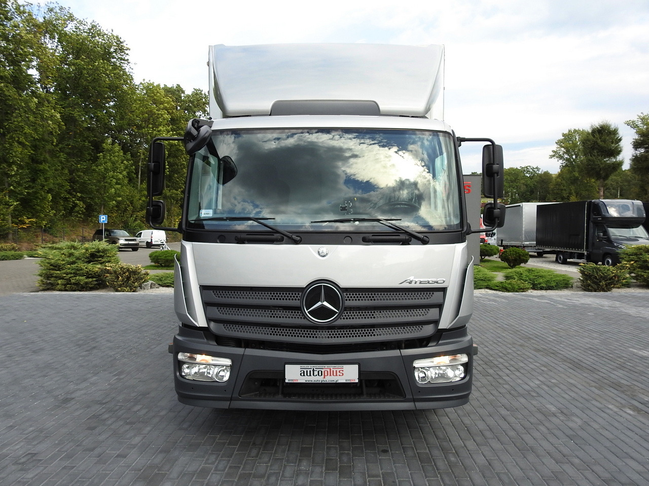 MERCEDES ATEGO 1221 TARPAULIN LIFT 16 PALLETS WEBASTO AIR CONDITIONING PNEUMATICS TWIN WHEELS 230HP - Curtainsider truck: picture 5 MERCEDES ATEGO 1221 TARPAULIN LIFT 16 PALLETS WEBASTO AIR CONDITIONING PNEUMATICS TWIN WHEELS 230HP - Curtainsider truck: picture 5