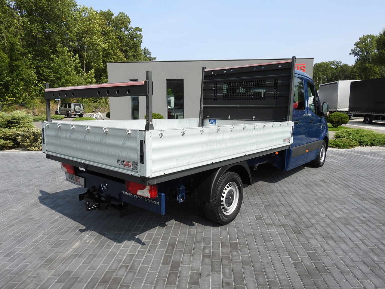 MERCEDES SPRINTER 316 STAKE BODY DOUBLE CABIN DOKA 7 SEATS AIR CONDITIONING 160HP - Combi van: picture 3 MERCEDES SPRINTER 316 STAKE BODY DOUBLE CABIN DOKA 7 SEATS AIR CONDITIONING 160HP - Combi van: picture 3