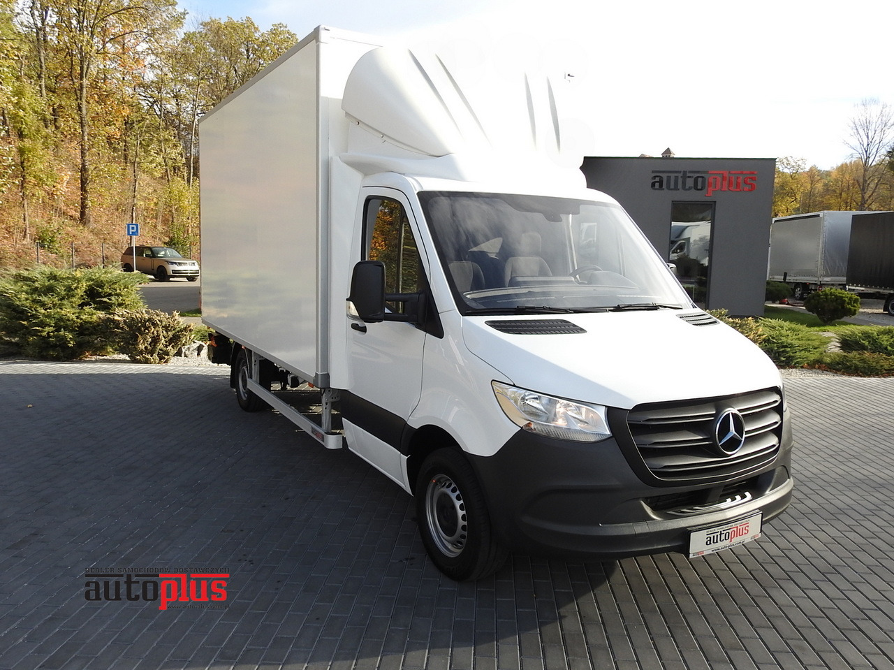MERCEDES SPRINTER BOX LIFT 8 PALLETS AIR CONDITIONING 150HP - Box van: picture 1 MERCEDES SPRINTER BOX LIFT 8 PALLETS AIR CONDITIONING 150HP - Box van: picture 1