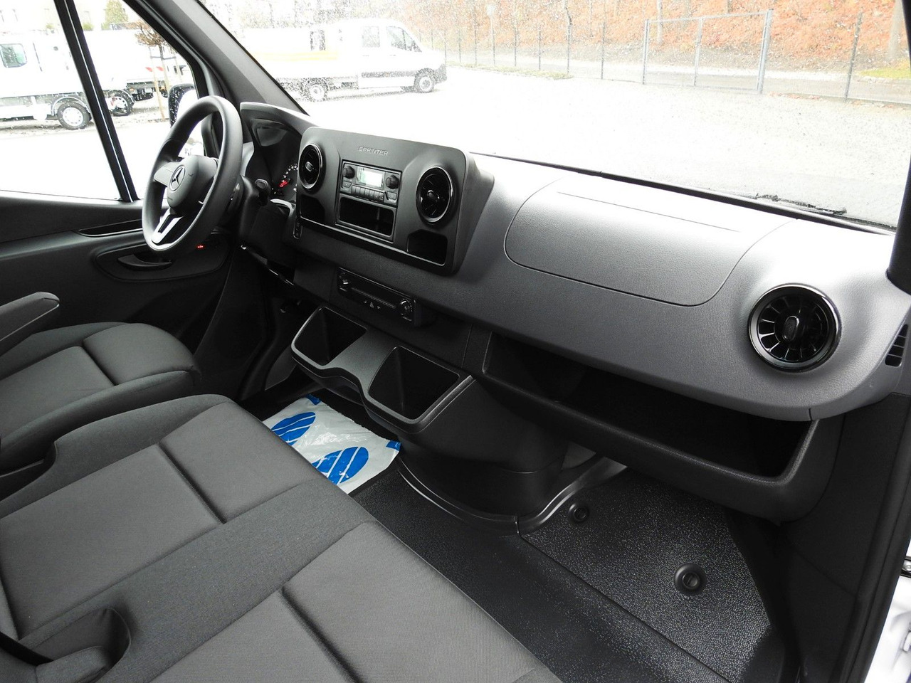 Leasing of  Mercedes-Benz ESPRINTER NEUE ELEKTRISCHEN KASTENWAGEN AUTOMAT Mercedes-Benz ESPRINTER NEUE ELEKTRISCHEN KASTENWAGEN AUTOMAT: picture 27