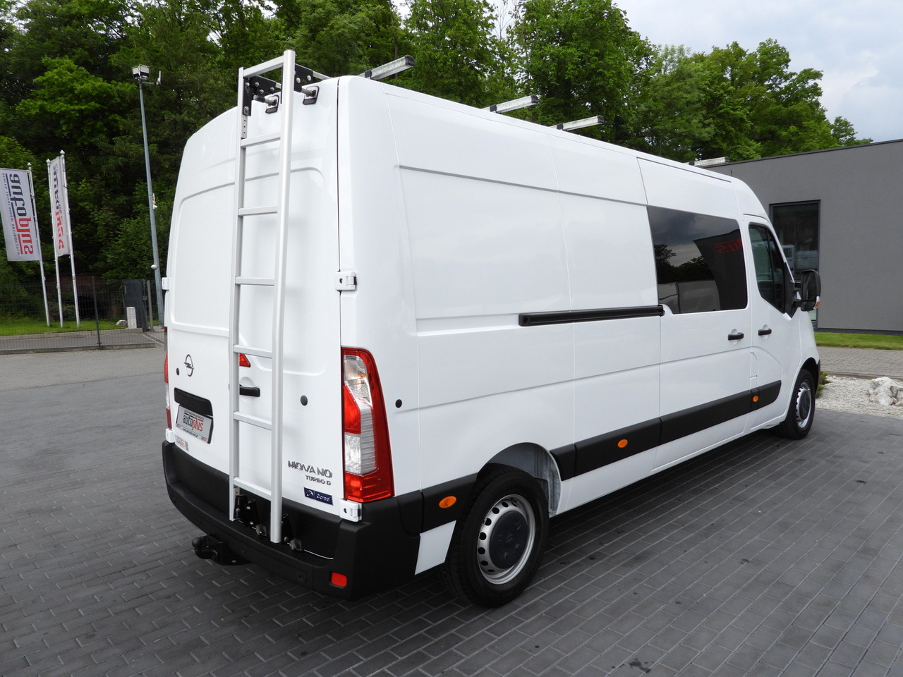 Panel van OPEL MOVANO BOX DELIVERY VAN 7 SEATS CRUISE CONTROL LED LIGHTS AIR CONDITIONING 135HP: picture 14 Panel van OPEL MOVANO BOX DELIVERY VAN 7 SEATS CRUISE CONTROL LED LIGHTS AIR CONDITIONING 135HP: picture 14