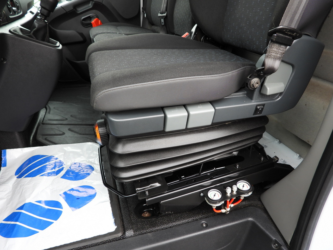 Curtain side van OPEL MOVANO  TARPAULIN 10 PALLETS CRUISE CONTROL NAVIGATION LED LIGHTS PNEUMATICS AIR CONDITIONING  165HP: picture 27