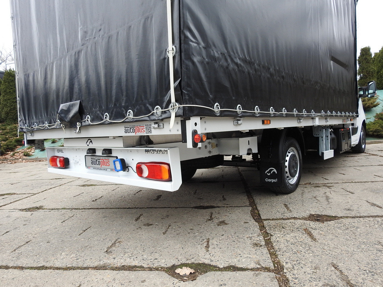Curtain side van OPEL MOVANO TARPAULIN 10 PALLETS WEBASTO CRUISE CONTROL NAVIGATION AIR CONDITIONING LED LIGHTS PNEUMATICS 165HP: picture 28 Curtain side van OPEL MOVANO TARPAULIN 10 PALLETS WEBASTO CRUISE CONTROL NAVIGATION AIR CONDITIONING LED LIGHTS PNEUMATICS 165HP: picture 28