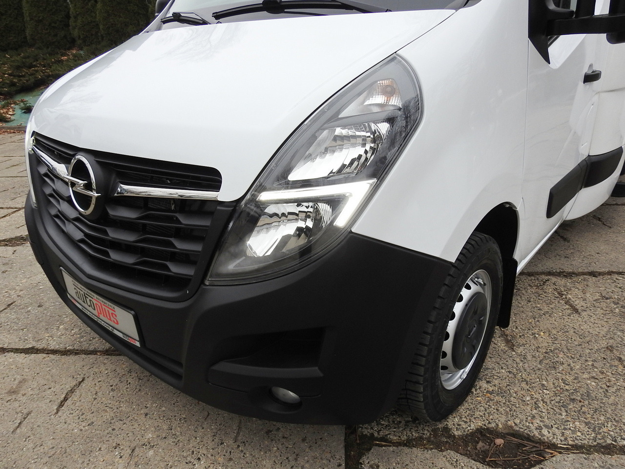 Curtain side van OPEL MOVANO TARPAULIN 10 PALLETS WEBASTO CRUISE CONTROL NAVIGATION AIR CONDITIONING LED LIGHTS PNEUMATICS 165HP: picture 18 Curtain side van OPEL MOVANO TARPAULIN 10 PALLETS WEBASTO CRUISE CONTROL NAVIGATION AIR CONDITIONING LED LIGHTS PNEUMATICS 165HP: picture 18