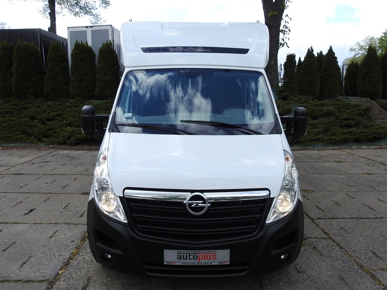 OPEL MOVANO TARPAULIN 8 PALLETS WEBASTO CRUISE CONTROL AIR CONDITIONING PNEUMATICS 170HP - Curtain side van: picture 5 OPEL MOVANO TARPAULIN 8 PALLETS WEBASTO CRUISE CONTROL AIR CONDITIONING PNEUMATICS 170HP - Curtain side van: picture 5