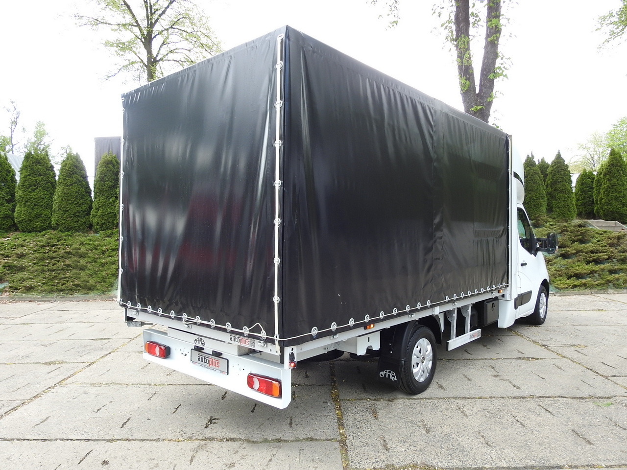OPEL MOVANO TARPAULIN 8 PALLETS WEBASTO CRUISE CONTROL AIR CONDITIONING PNEUMATICS 170HP - Curtain side van: picture 3 OPEL MOVANO TARPAULIN 8 PALLETS WEBASTO CRUISE CONTROL AIR CONDITIONING PNEUMATICS 170HP - Curtain side van: picture 3