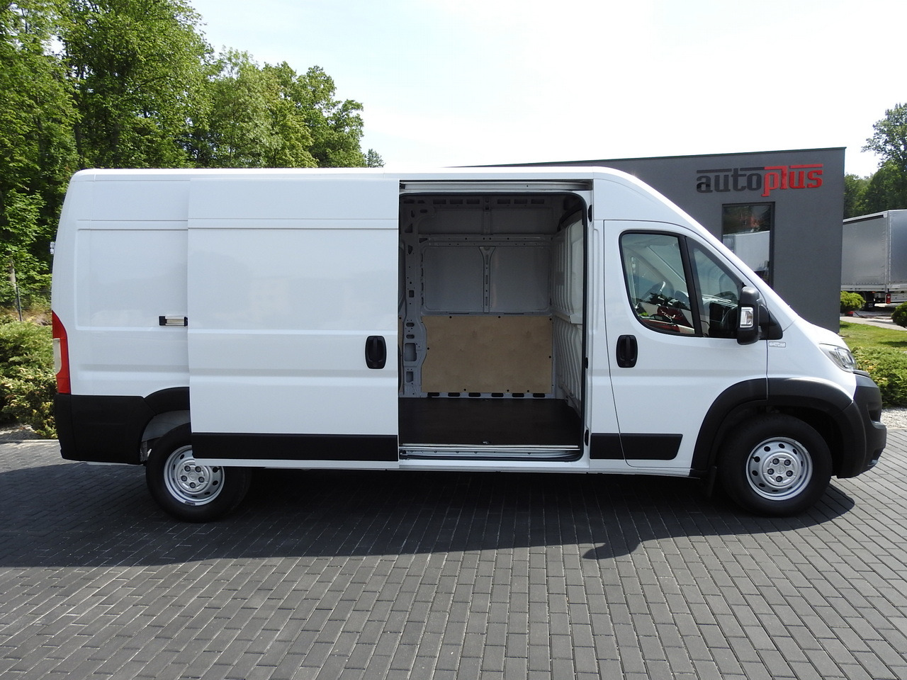 Panel van OPEL MOVANO VAN CRUISE CONTROL AIR CONDITIONING 140HP: picture 8 Panel van OPEL MOVANO VAN CRUISE CONTROL AIR CONDITIONING 140HP: picture 8