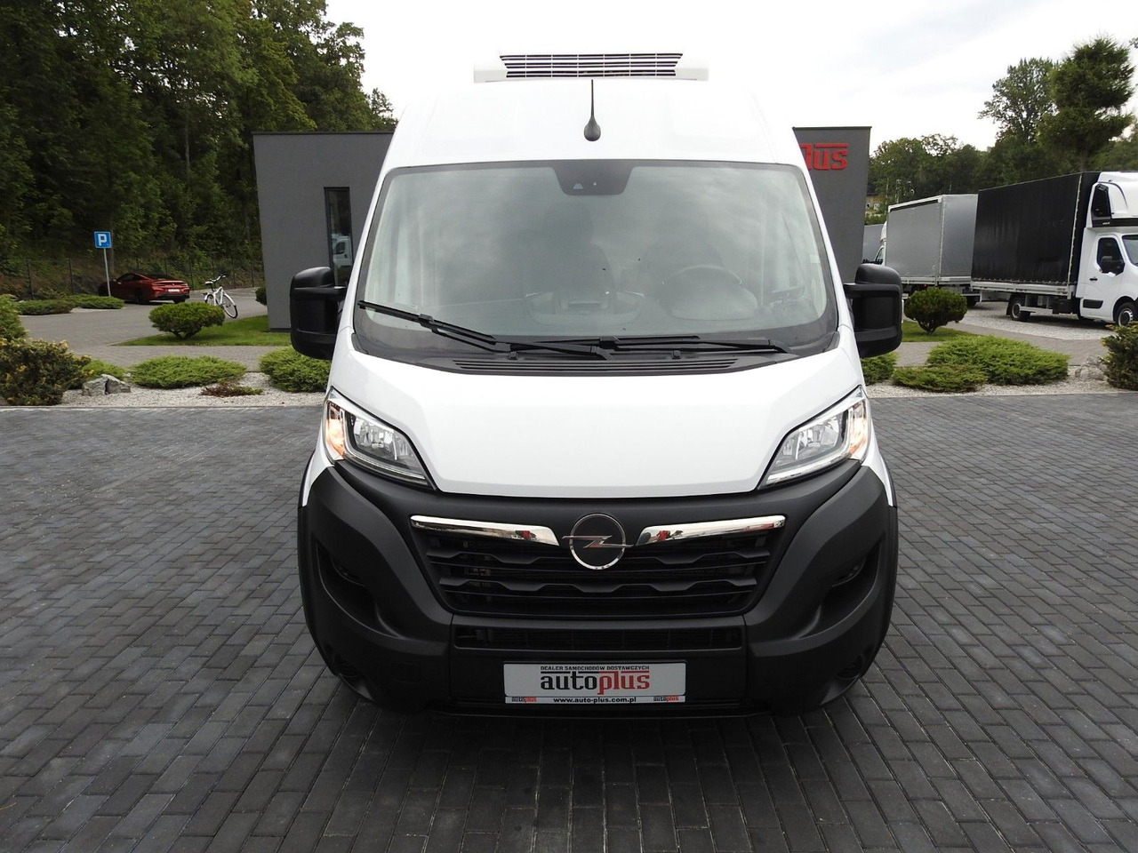 Opel MOVANO KÜHLKASTENWAGEN 0*C HEIZFUNKTION Opel MOVANO KÜHLKASTENWAGEN 0*C HEIZFUNKTION - Refrigerated van: picture 5 Opel MOVANO KÜHLKASTENWAGEN 0*C HEIZFUNKTION Opel MOVANO KÜHLKASTENWAGEN 0*C HEIZFUNKTION - Refrigerated van: picture 5