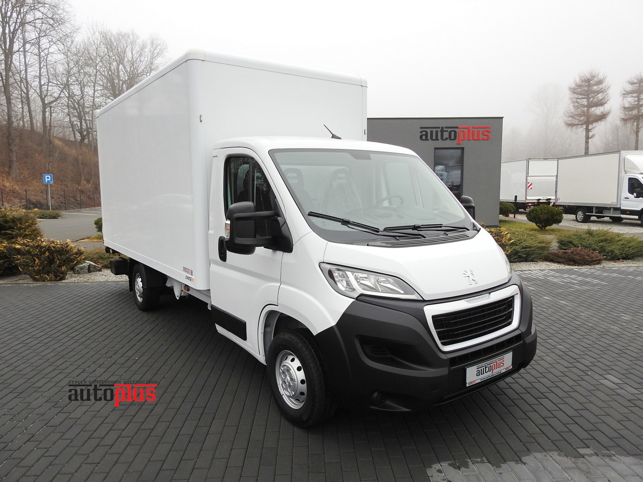 PEUGEOT BOXER BOX LIFT 8 PALLETS CRUISE CONTROL AIR CONDITIONING 140HP - Refrigerated van: picture 1 PEUGEOT BOXER BOX LIFT 8 PALLETS CRUISE CONTROL AIR CONDITIONING 140HP - Refrigerated van: picture 1