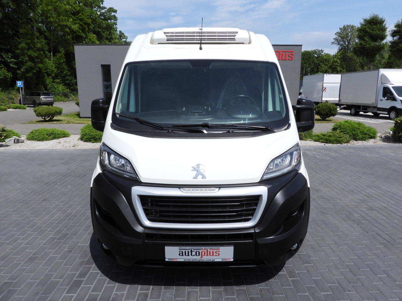 PEUGEOT BOXER REFRIGERATOR VAN -10*C CRUISE CONTROL AIR CONDITIONING 130HP - Refrigerated van: picture 5 PEUGEOT BOXER REFRIGERATOR VAN -10*C CRUISE CONTROL AIR CONDITIONING 130HP - Refrigerated van: picture 5