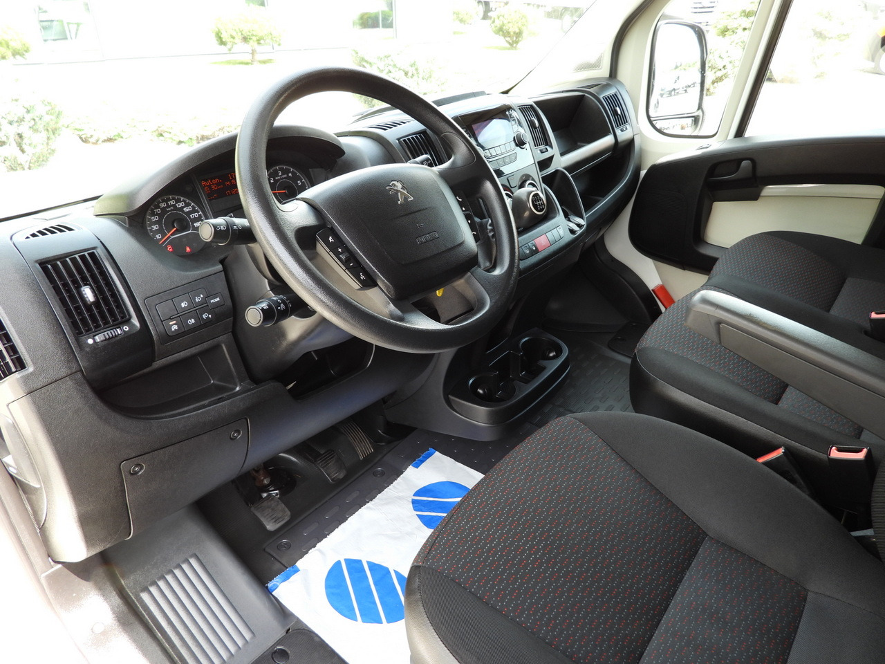 PEUGEOT BOXER REFRIGERATOR VAN -10*C CRUISE CONTROL AIR CONDITIONING 130HP - Refrigerated van: picture 2 PEUGEOT BOXER REFRIGERATOR VAN -10*C CRUISE CONTROL AIR CONDITIONING 130HP - Refrigerated van: picture 2