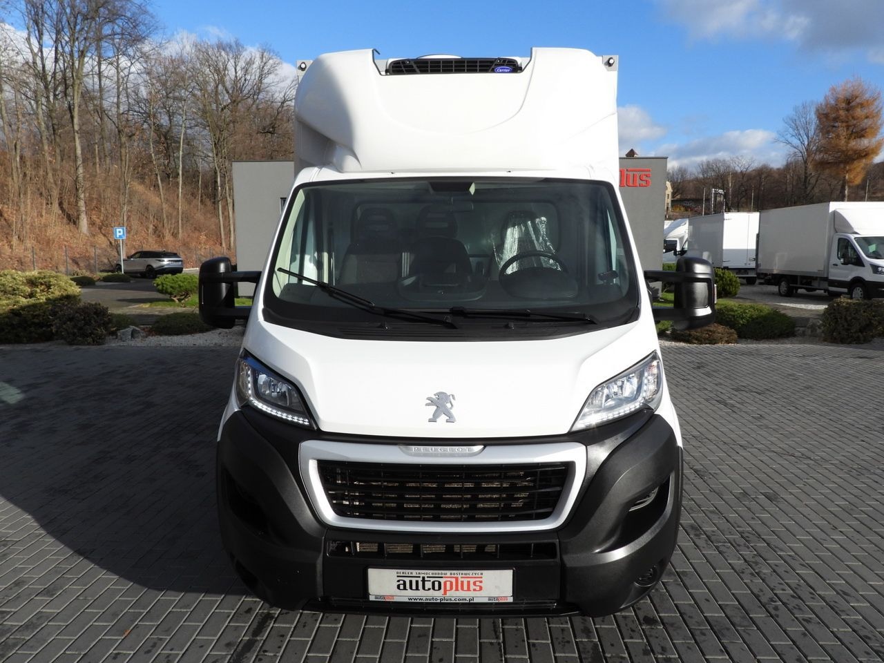 PEUGEOT BOXER REGRIGERATOR BOX 0*C 8 PALLETS CRUISE CONTROL LED LIGHTS AIR CONDITIONING 150HP - Refrigerated van: picture 5 PEUGEOT BOXER REGRIGERATOR BOX 0*C 8 PALLETS CRUISE CONTROL LED LIGHTS AIR CONDITIONING 150HP - Refrigerated van: picture 5