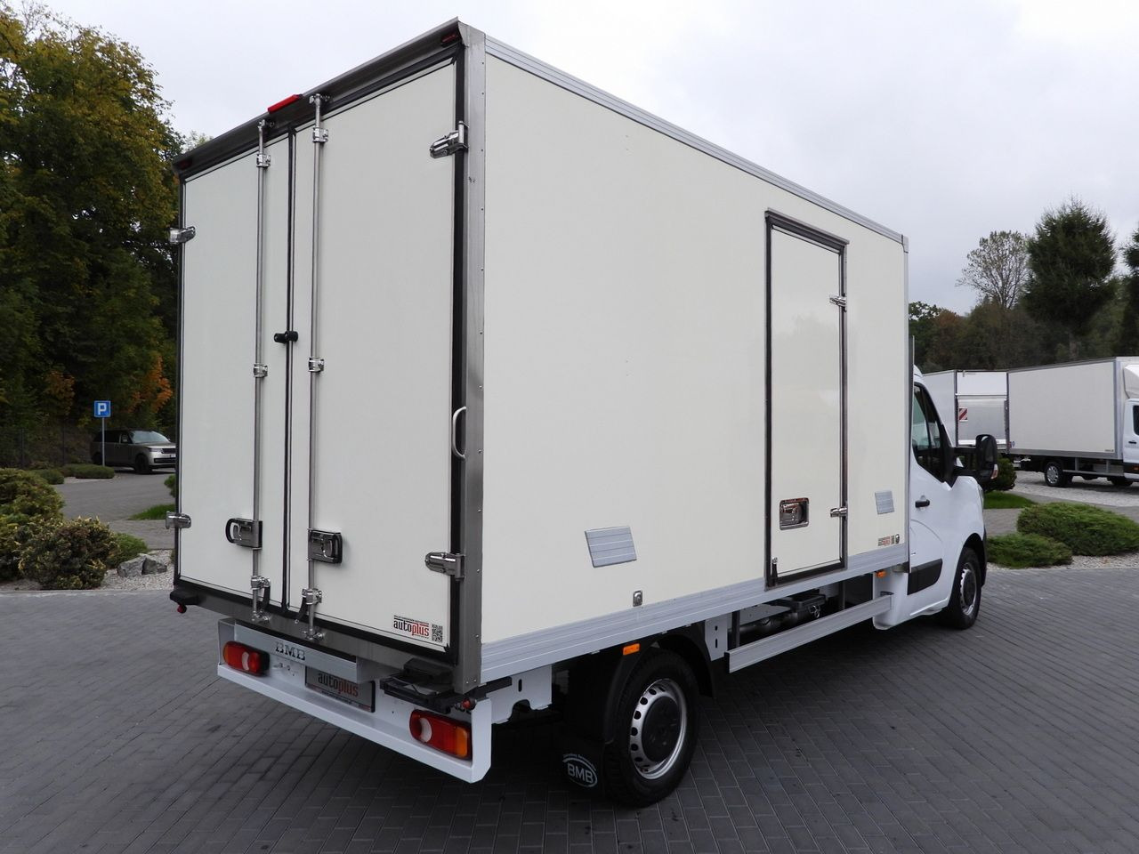 RENAULT MASTER REGRIGERATOR BOX 0*C LED LIGHTS AIR CONDITIONING 165HP - Refrigerated van: picture 3 RENAULT MASTER REGRIGERATOR BOX 0*C LED LIGHTS AIR CONDITIONING 165HP - Refrigerated van: picture 3