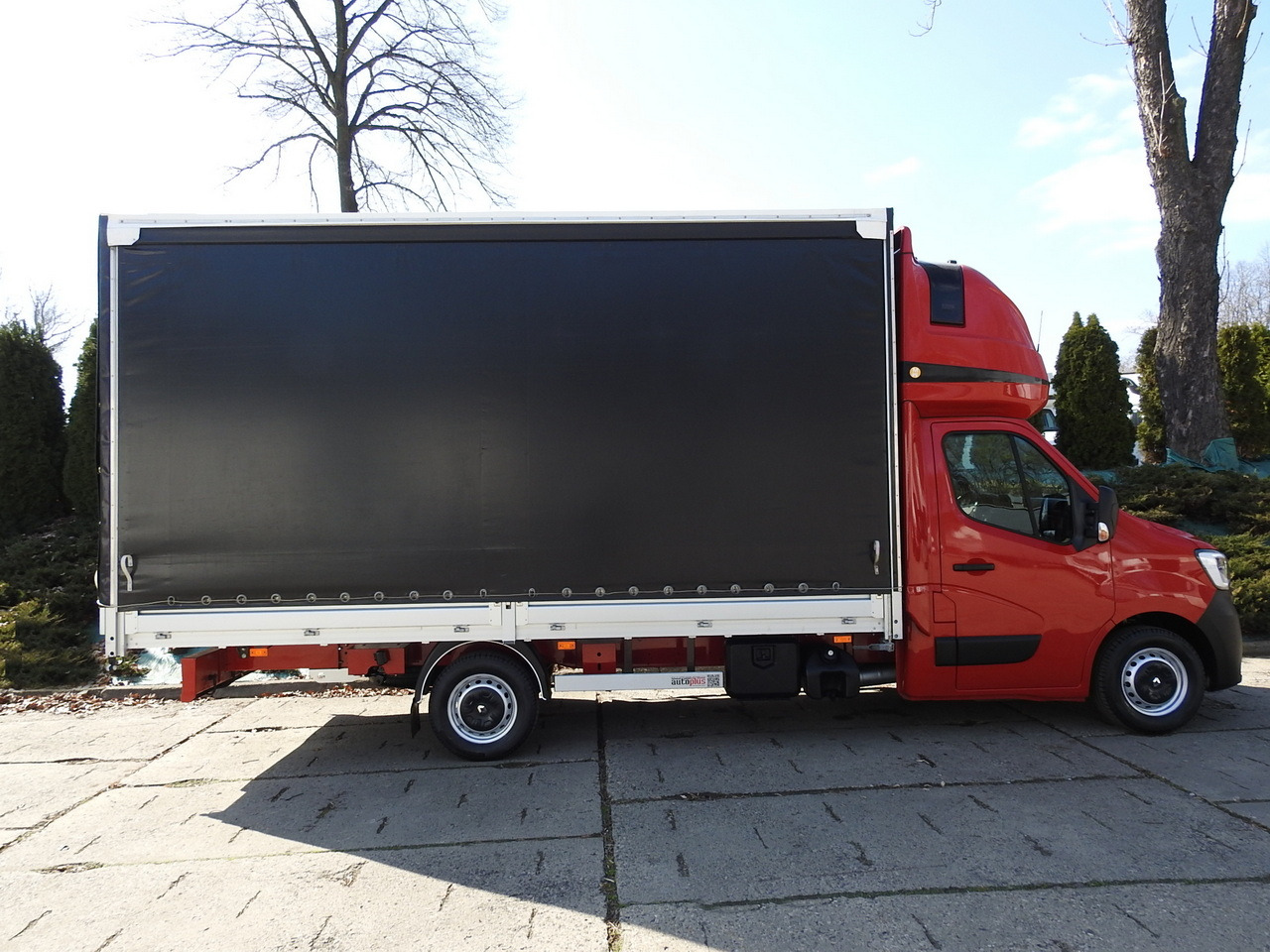 Leasing of RENAULT MASTER TARPAULIN 10 PALLETS WEBASTO CRUISE CONTROL AIR CONDITIONING LED LIGHTS PNEUMATICS  165HP RENAULT MASTER TARPAULIN 10 PALLETS WEBASTO CRUISE CONTROL AIR CONDITIONING LED LIGHTS PNEUMATICS  165HP: picture 7
