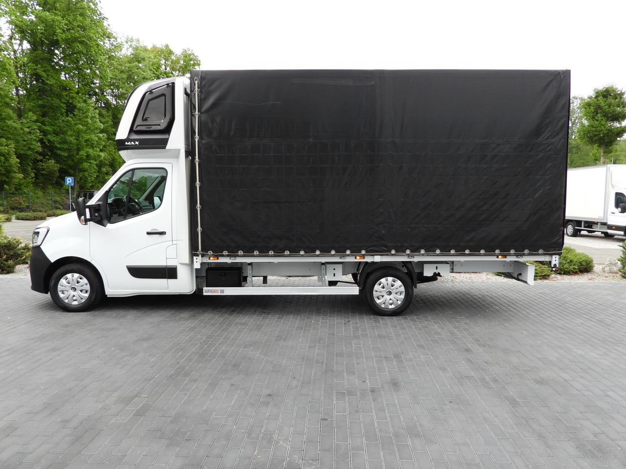 Leasing of RENAULT MASTER  TARPAULIN 10 PALLETS WEBASTO CRUISE CONTROL LED LIGHTS PNEUMATICS AIR CONDITIONING  165HP RENAULT MASTER  TARPAULIN 10 PALLETS WEBASTO CRUISE CONTROL LED LIGHTS PNEUMATICS AIR CONDITIONING  165HP: picture 9