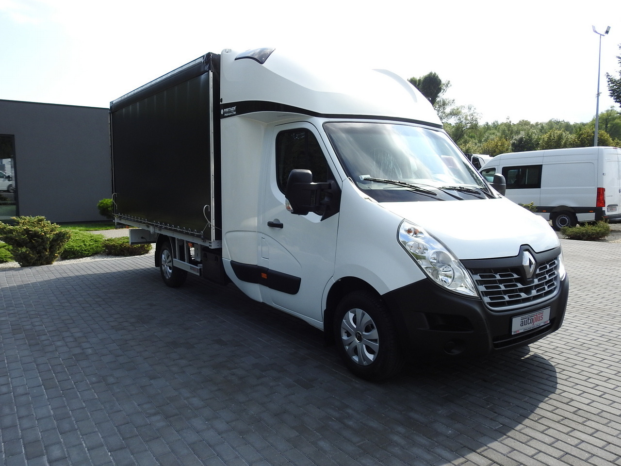 RENAULT MASTER TARPAULIN 8 PALLETS CRUISE CONTROL AIR CONDITIONING 170HP - Curtain side van: picture 4 RENAULT MASTER TARPAULIN 8 PALLETS CRUISE CONTROL AIR CONDITIONING 170HP - Curtain side van: picture 4